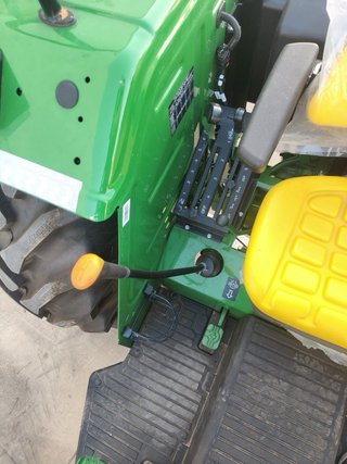 Tractor John Deere 5075E