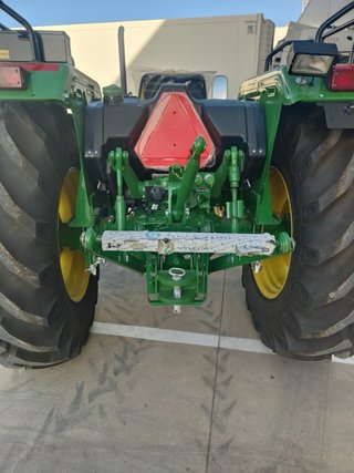 Tractor John Deere 5075E