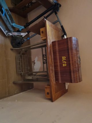 Máquina de coser Alfa madera y metal