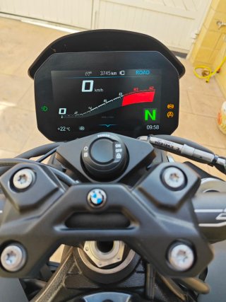 BMW S 1000 R garantia oficial 3.800 km