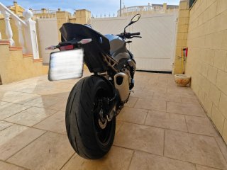 BMW S 1000 R garantia oficial 3.800 km