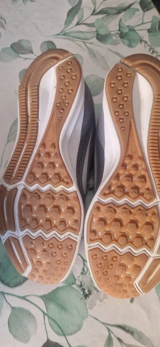 Zapatillas Nike Running Grises y Naranjas