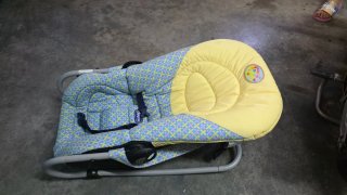 Mecedora reclinable para bebé Chicco