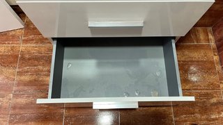 Mueble de baño de cerámica blanco