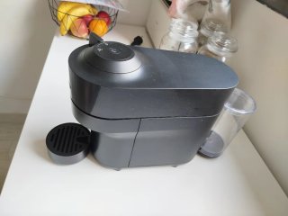 Cafetera Nespresso como nueva