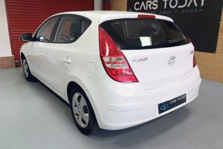 Hyundai i30 1.4GLS 109CV 140.000KM Año  2010