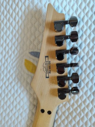 Ibanez RG Serie Guitarra