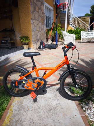 Bicicleta B'Twin 16 niño naranja