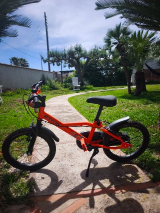 Bicicleta B'Twin 16 niño naranja