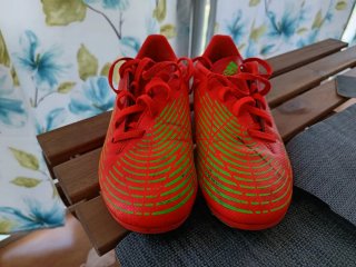 Botas de fútbol Adidas Predator .Talla 36