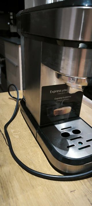 Cafetera Cecotec Cafelizzia 790 Steel