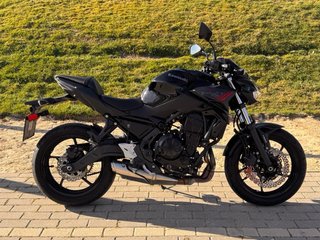Kawasaki Z650 - Limitada A2