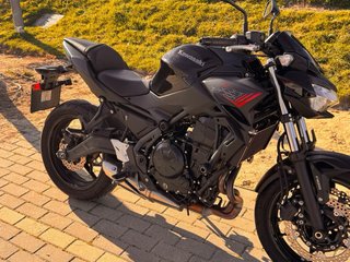 Kawasaki Z650 - Limitada A2