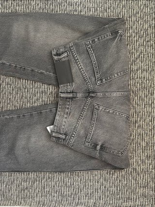 Conjunto Sudadera y Vaquero Gris