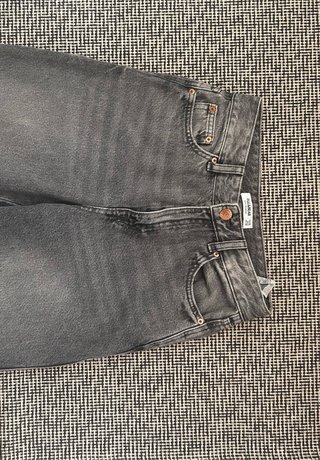 Conjunto Sudadera y Vaquero Gris