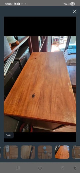 Cómoda de pino macizo con cajón y puertas
