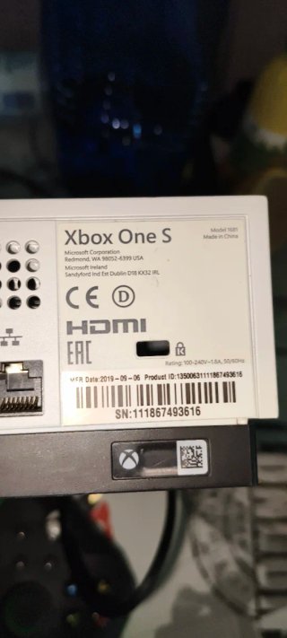 Xbox One S Blanca