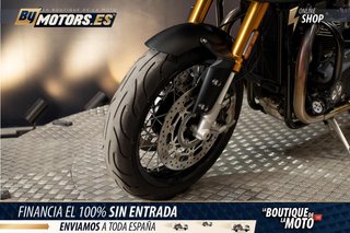TRIUMPH Thruxton RS *ALFORJAS*