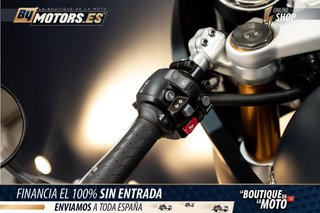 TRIUMPH Thruxton RS *ALFORJAS*
