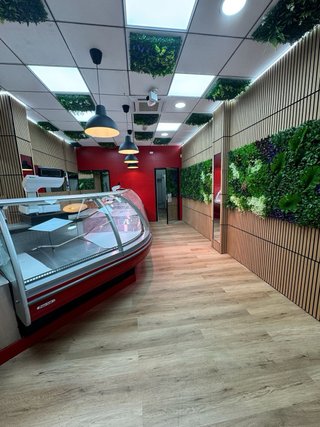 TRASPASO LOCAL DE COMIDAS PARA LLEVAR Y POLLO A LA