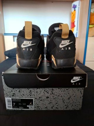 Jordan MVP 92 Scarpe Nere Oro