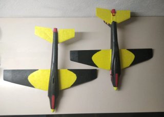 Avión Playmobil con piloto y regalo