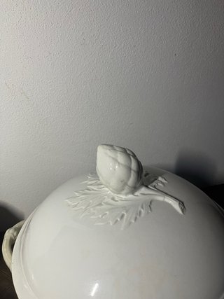 Zuppiera antica in ceramica