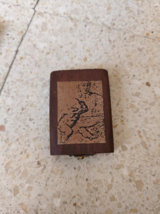 Reloj de sol díptico con brújula