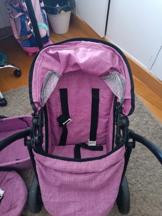 Carrito y accesorios para muñecas