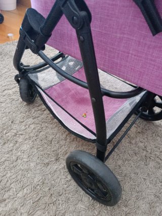 Carrito y accesorios para muñecas