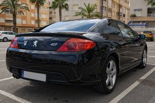 Peugeot 407 Coupé Full PK 2.7 HDi V6 de 204 cv
