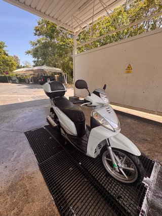 Honda SH 300i Scooter Automática