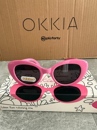 Gafas de sol Okkia rosa niño nuevas