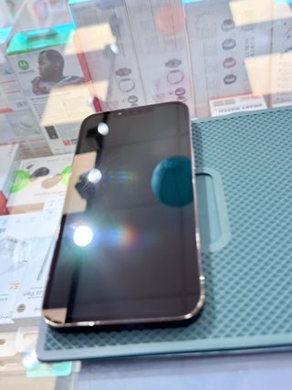 iPhone 13 Pro 256GB gris Semi Nuevo