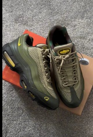 Nike Air Max 95 x Corteiz Verde Militar