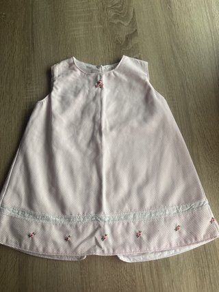 Vestido niña rosa con flores