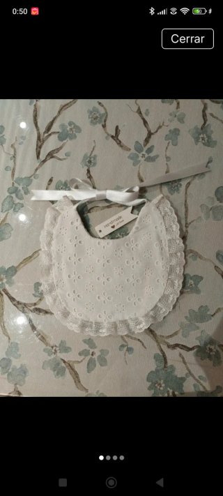 Babero reversible  bordado