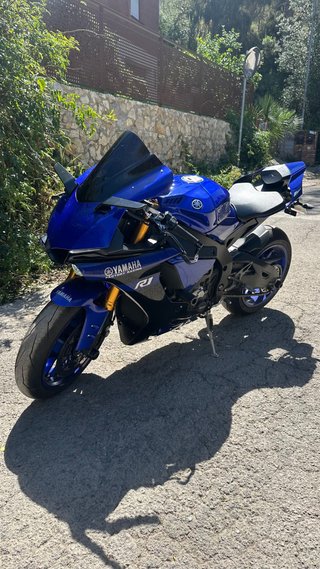 Yamaha R1 2015 - 17.000 km