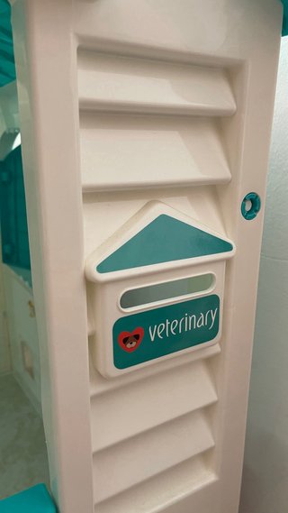 Casita de juguete veterinaria