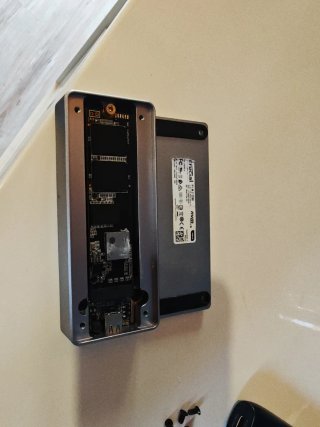 SSD M.2 Crucial 1TB + Caja Aluminio