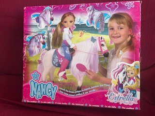 Nancy y Caballo Estrella Caja Original