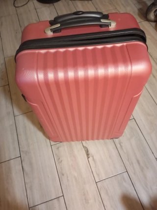 Maleta de viaje rosa