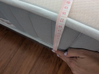 Cama con somier de láminas y colchón