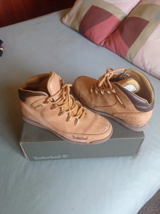 Botas Timberland Beige y Marrón
