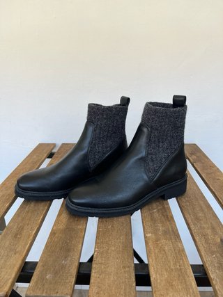 Botines piel Unisa