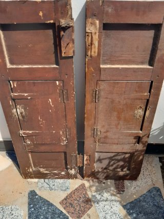 Ventana antigua de madera
