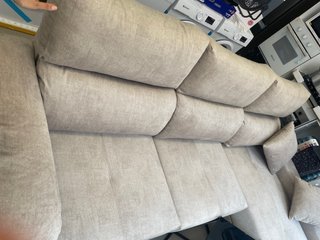 Sofá cama beige y gris