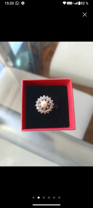Anillo Oro Blanco Perla Natural Zafiros