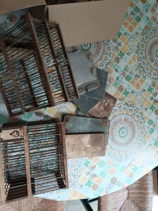 Gabbie per uccelli in legno e metallo