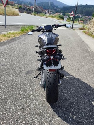 Yamaha MT07 Negra y Azul